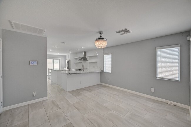 Building Photo - Fully Remodeled 3 Bed/ 2.5 Bath Home For Rent