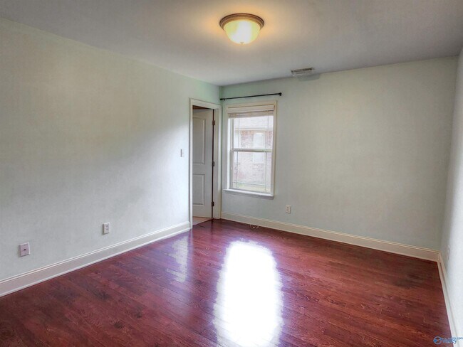 Building Photo - 107 Pembridge Ln