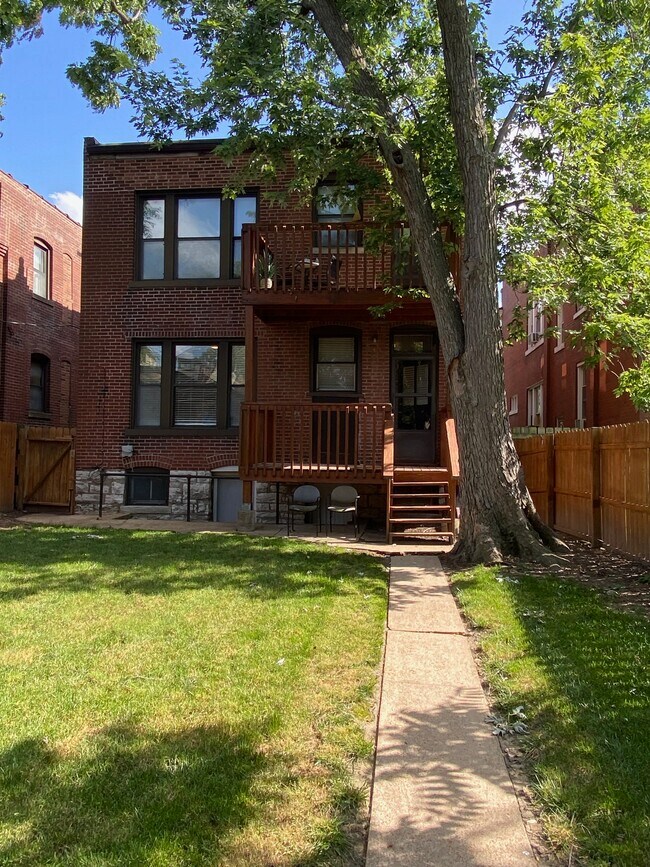 Building Photo - 6019 McPherson Ave
