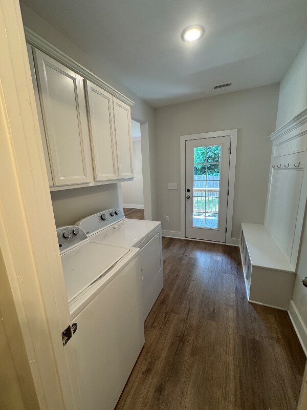 Building Photo - 1308a Castlebay Rd
