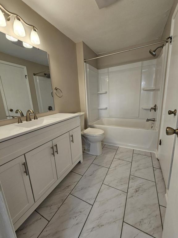 Building Photo - 8170 Honeysuckle Dr