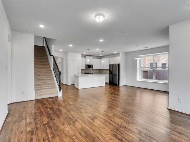 Building Photo - 2531 Sandbar Shark Ct