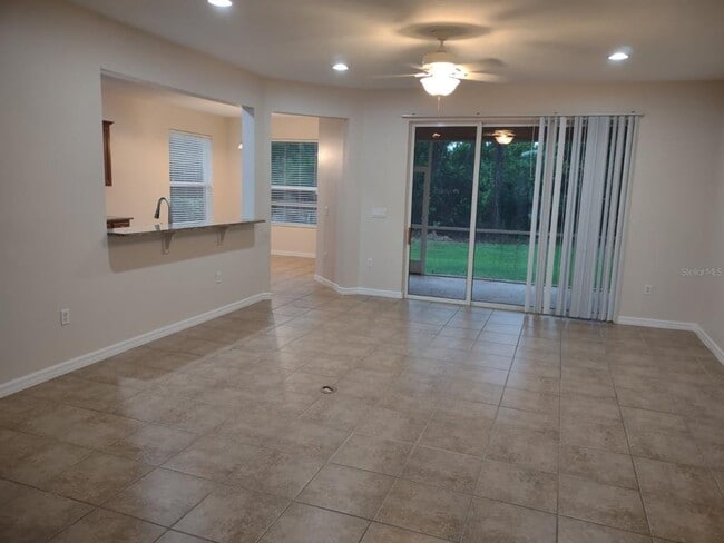Building Photo - 6744 45th Terrace E