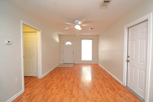 Building Photo - 2-Bed, 2-Bath Brick Duplex Near NAS Whitin...