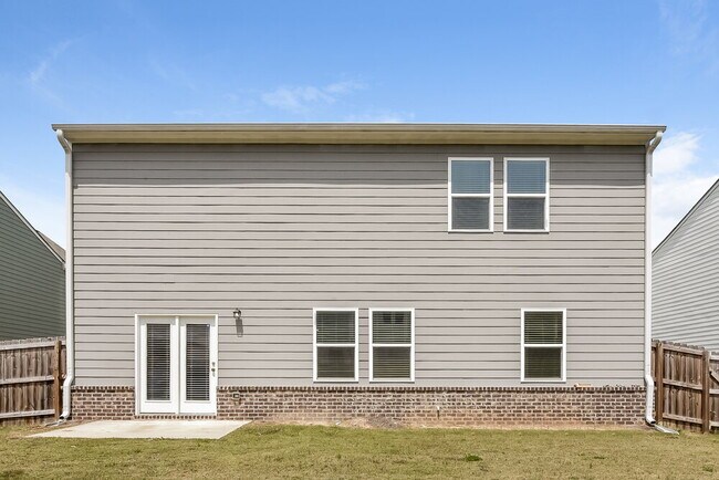 Building Photo - 3765 Place Dr