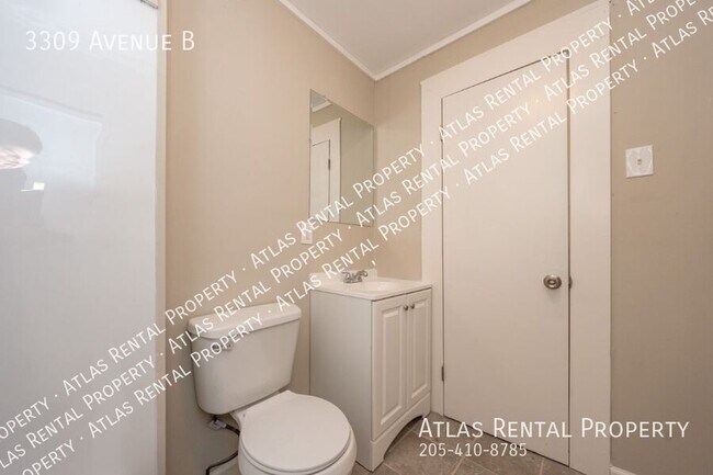 Building Photo - 3309 Avenue B-