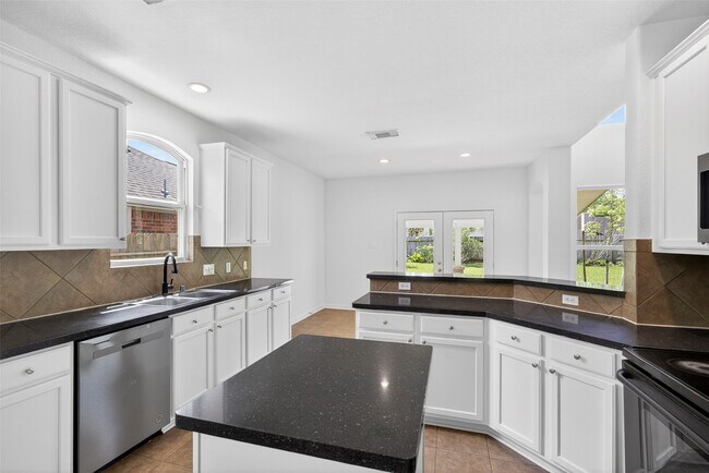 Building Photo - 3031 Reindeer Run