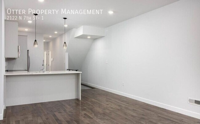 Building Photo - 2122 N 7th St