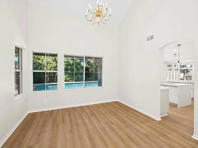 Building Photo - Beautiful Home in Murietta