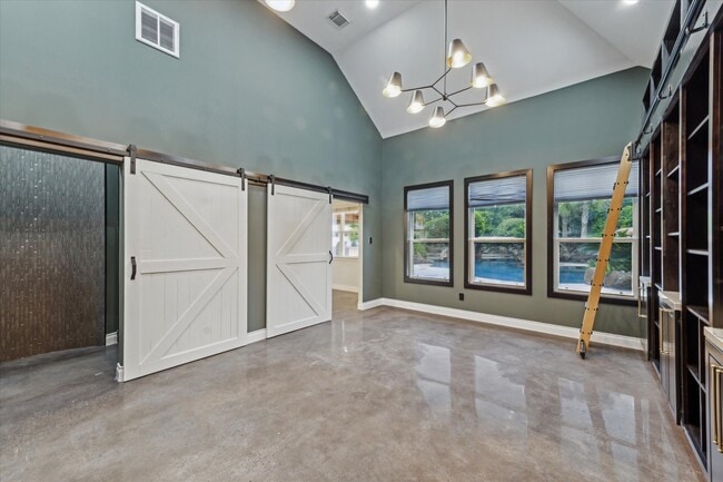 Building Photo - 7811 Bent Green Ln