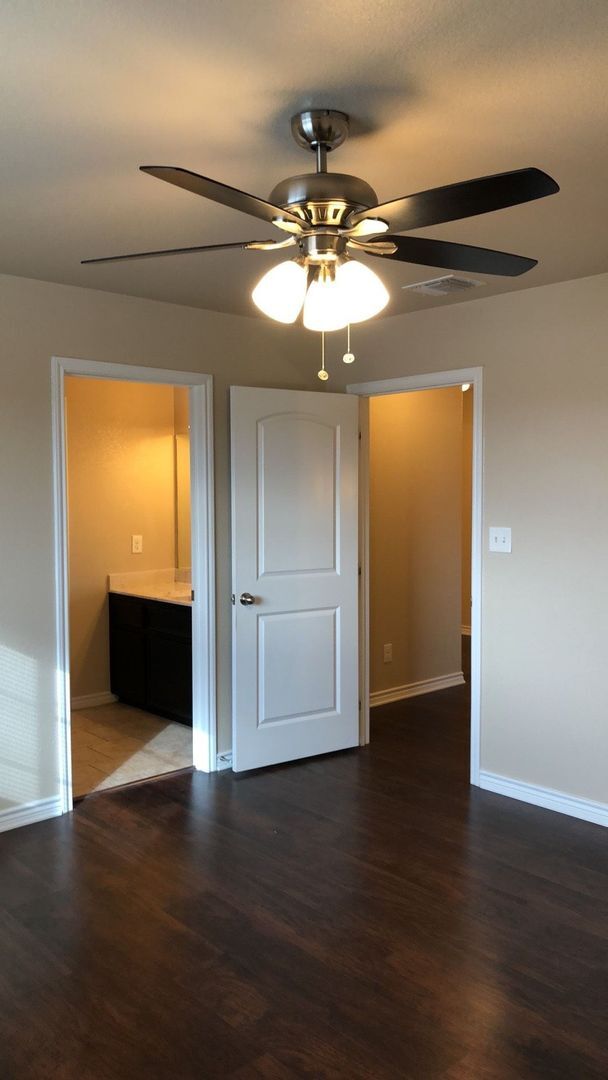 Building Photo - 1101 Grace Point Drive (A/B)