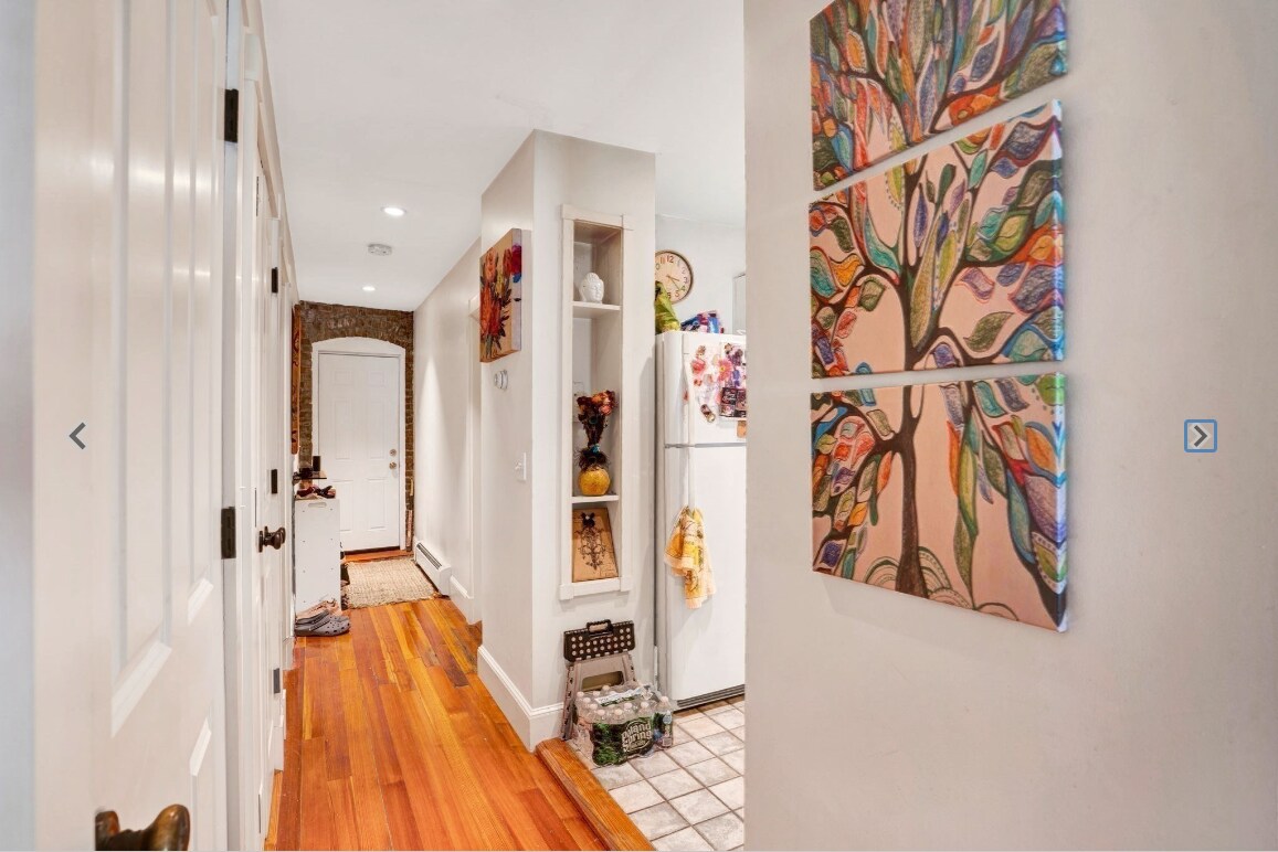 Building Photo - 151 Highland St