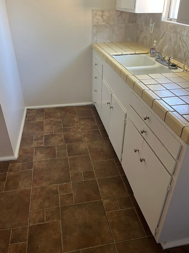 Building Photo - 19133 E Grace St