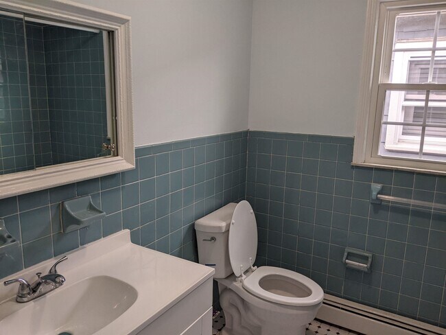 Building Photo - 809 John F. Kennedy Blvd