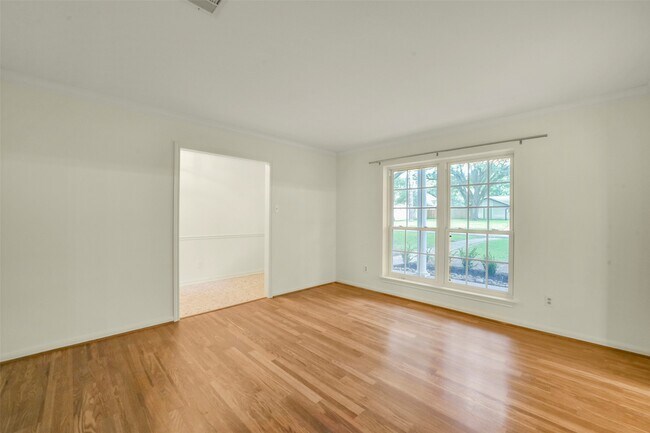 Building Photo - 110 Ridgemont Dr