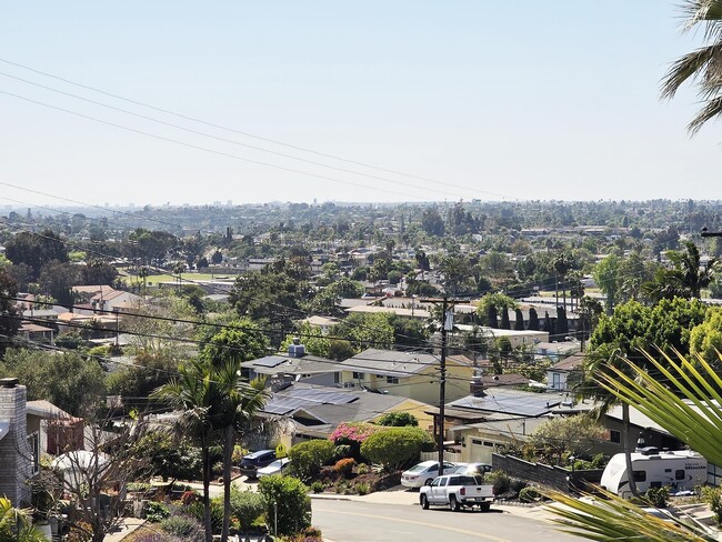 Building Photo - 7930 Cinnabar Dr
