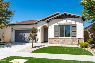 Building Photo - 410 Autumn Path Ln