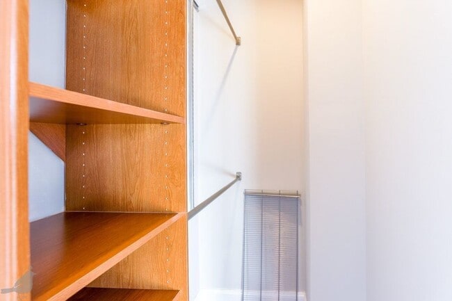 Building Photo - 3573 Warder St NW
