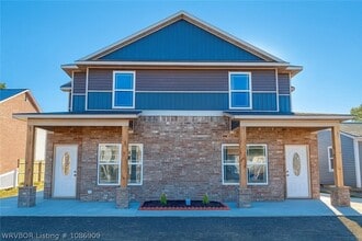 Building Photo - 3417 S 66th St