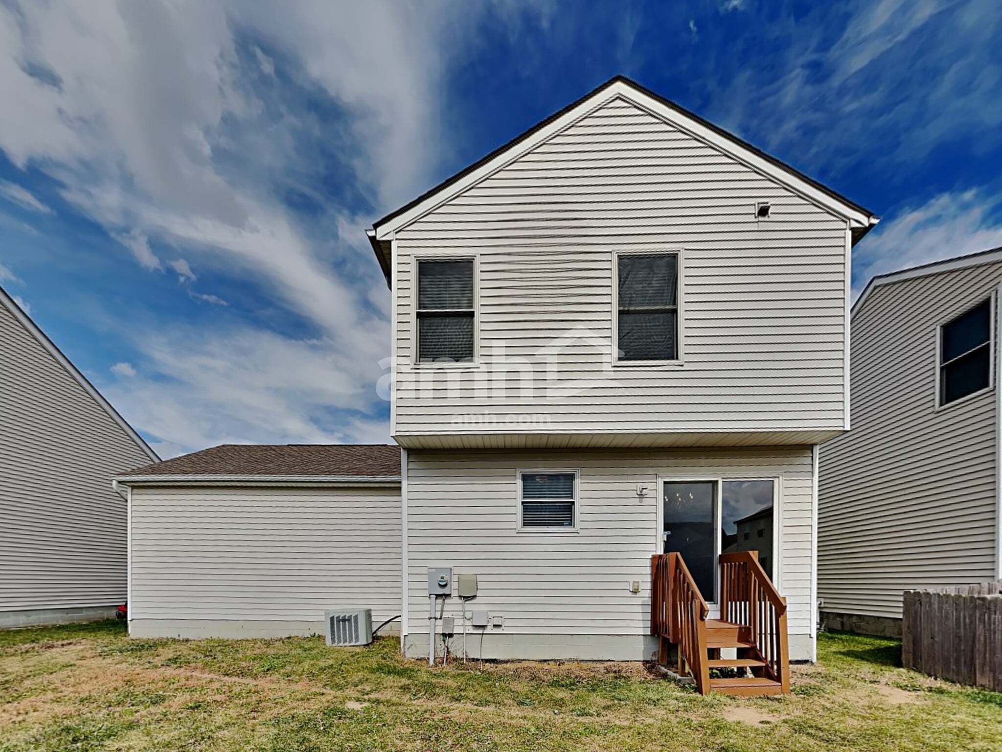 Building Photo - 7961 Blacklick View Dr
