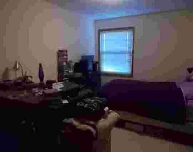 Building Photo - Punzel Apple