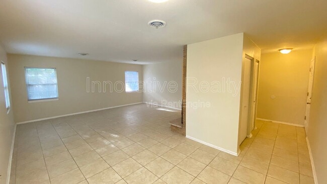 Building Photo - 2441 Fifeshire Dr