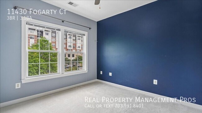 Building Photo - 11430 Fogarty Ct