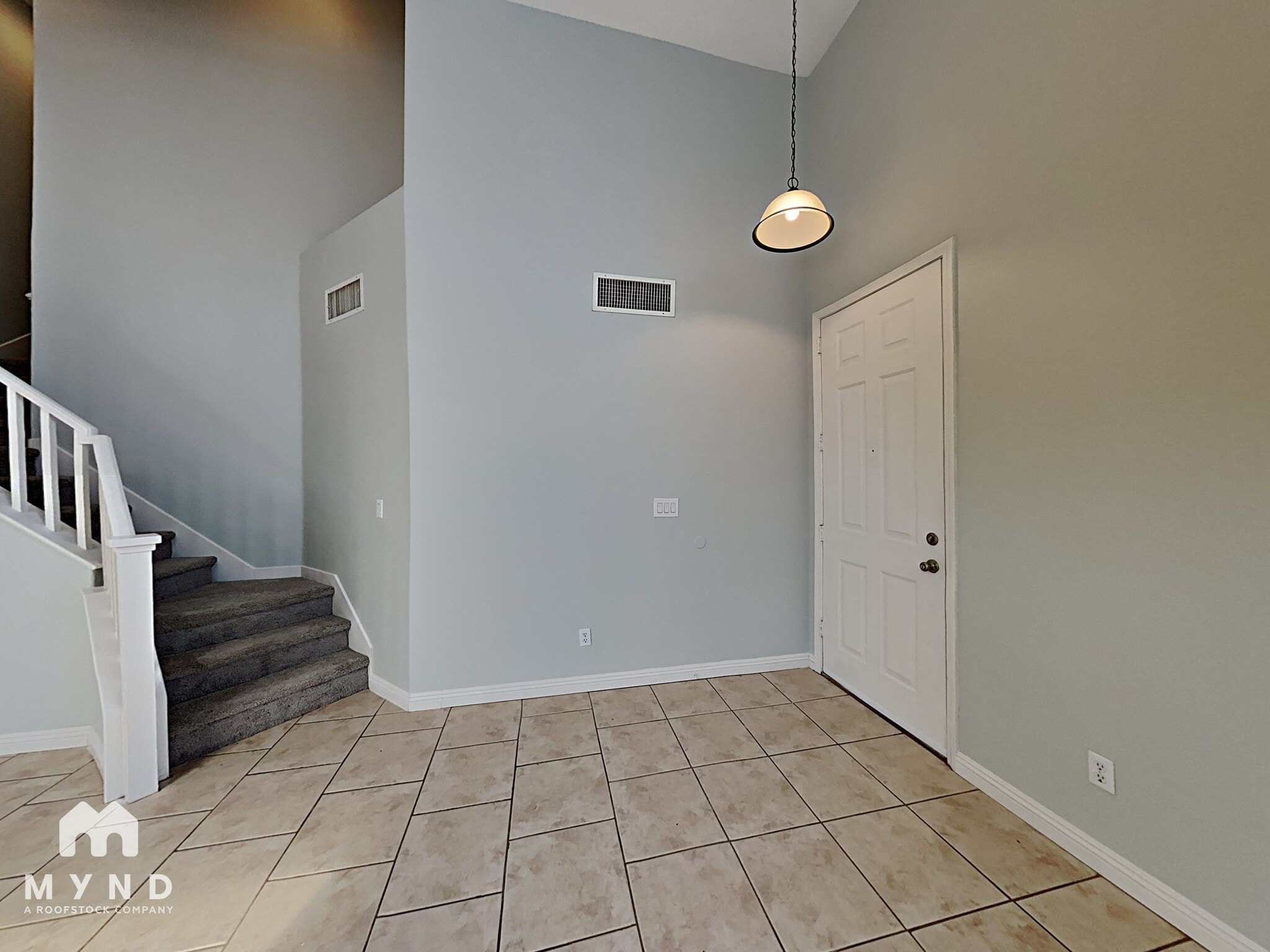Building Photo - 245 Farlin Cir