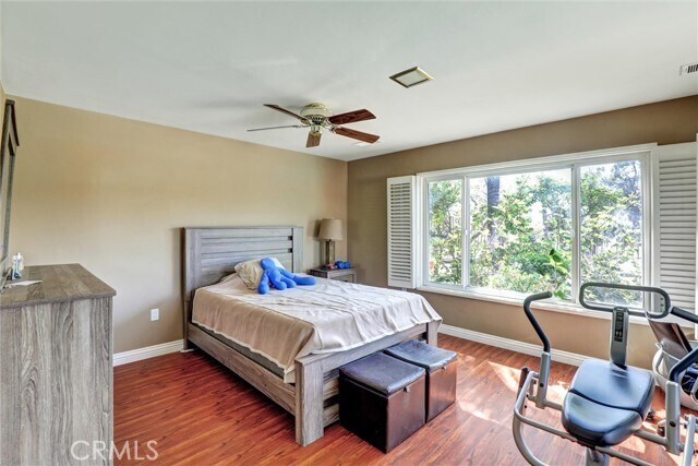 Building Photo - 5625 Vía Junipero Serra