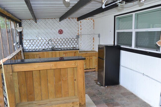 Building Photo - 20522 Burwood Cir