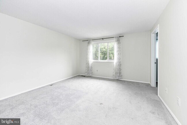 Building Photo - 5836 Jackson Oak Ct