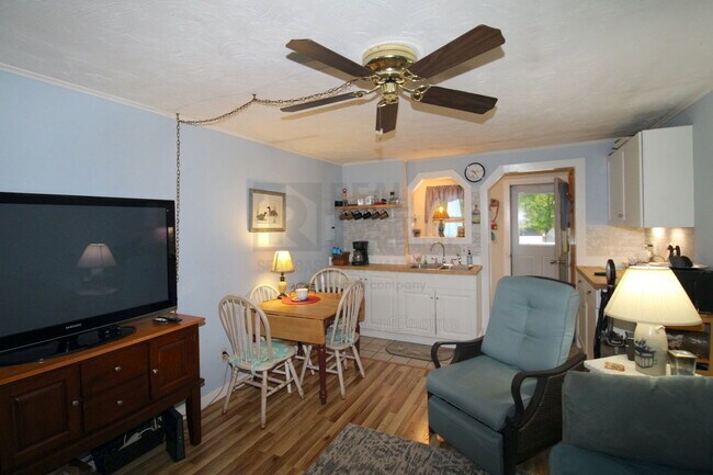 Building Photo - 3A Tri Echo Ln