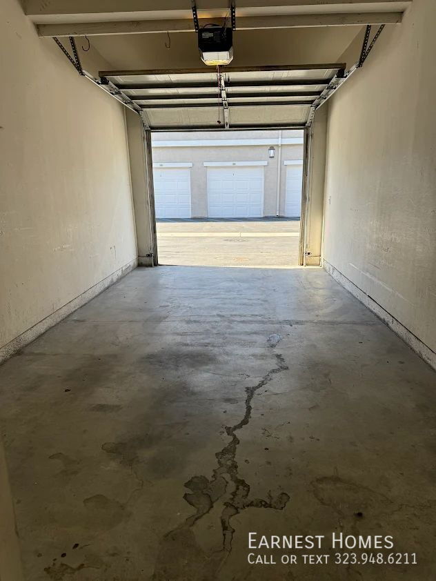 Building Photo - 20000 Plum Canyon Rd