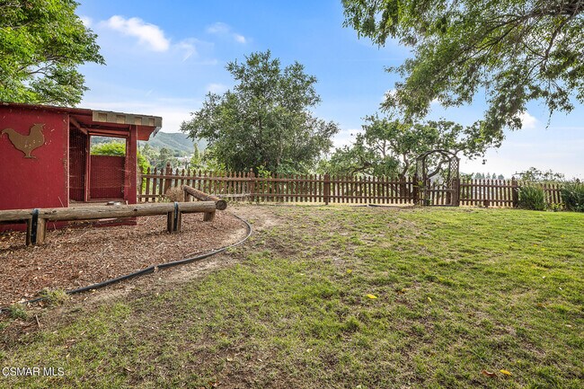 Building Photo - 167 Rimrock Rd