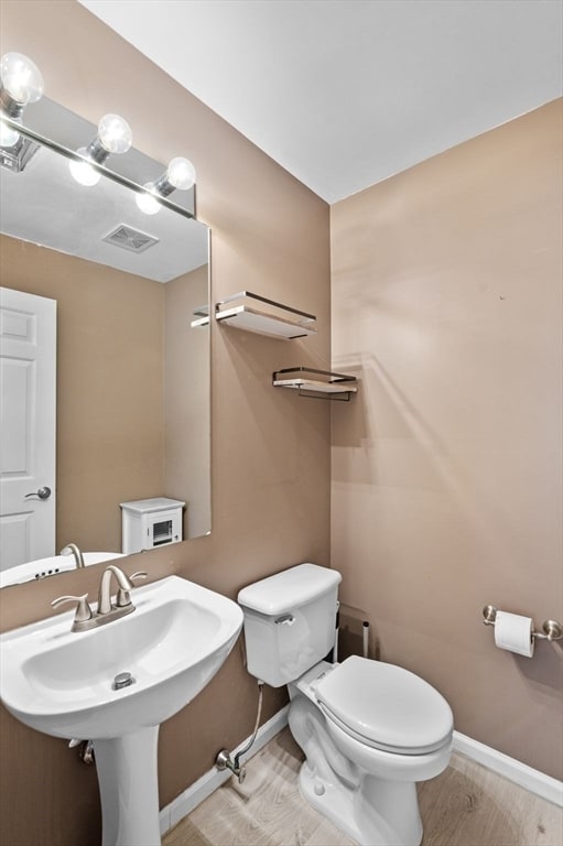 Building Photo - 709 Gazebo Cir