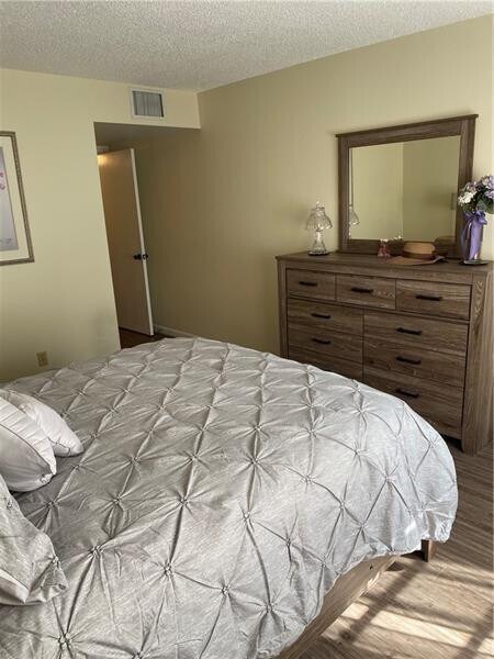 Building Photo - 175 SE St Lucie Blvd