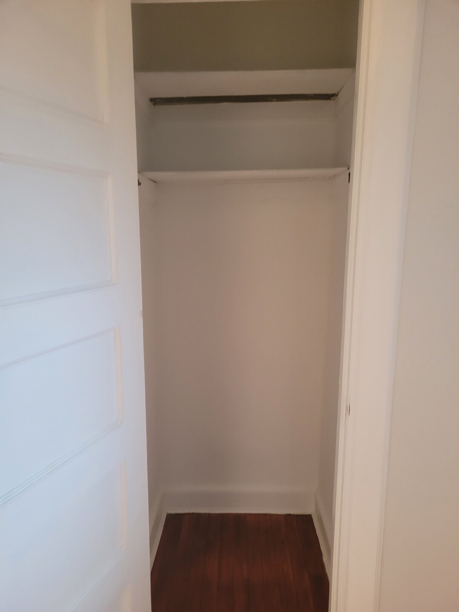 Building Photo - 1611 Hampton Blvd