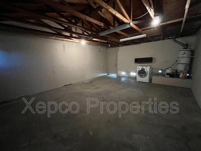 Building Photo - 34700 Marcia Rd