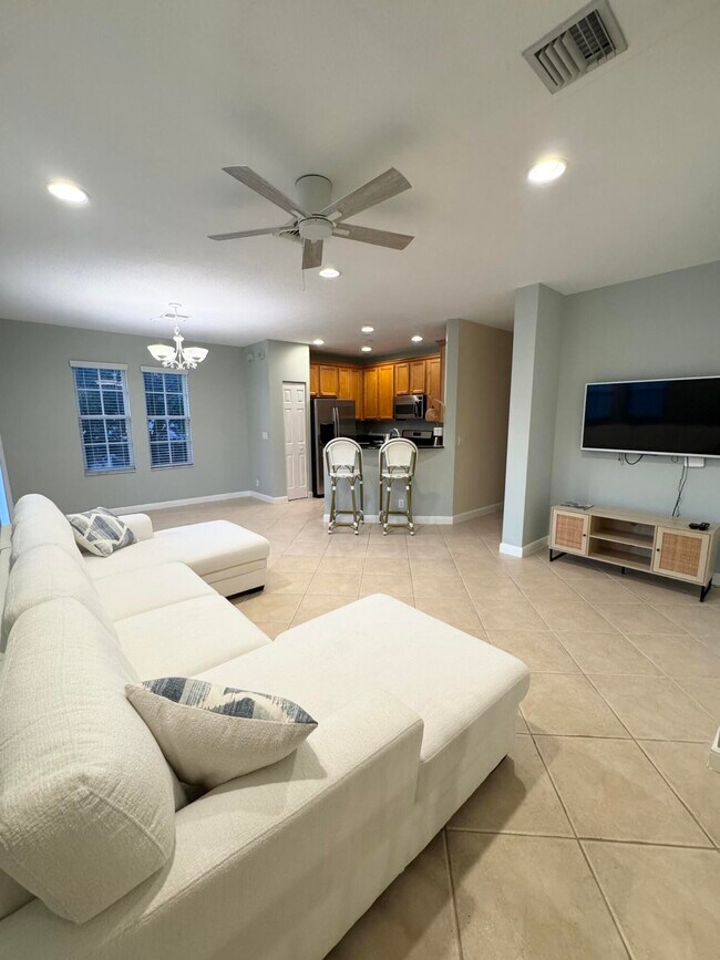 Building Photo - 113 Evergrene Pkwy