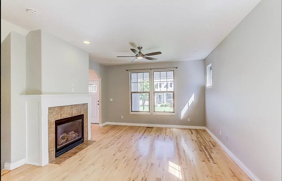 Building Photo - 2615 Elmira St