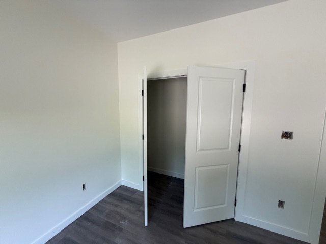 Building Photo - 1855 Holland Rd