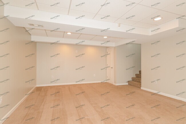 Building Photo - 1965 Masters Dr