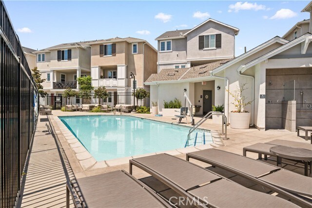 Building Photo - 1042 N Anaheim Blvd