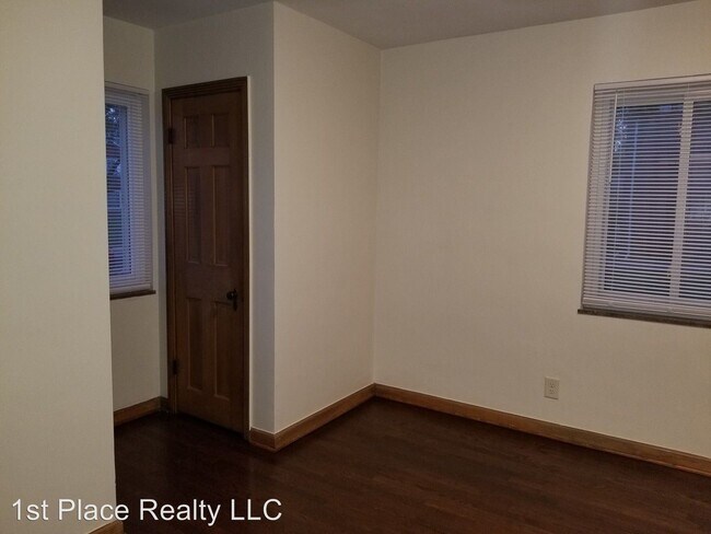 Building Photo - 1999 Elmwood Ave