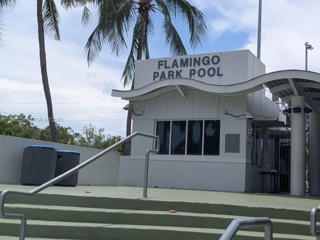 Building Photo - 1008 Jefferson Ave