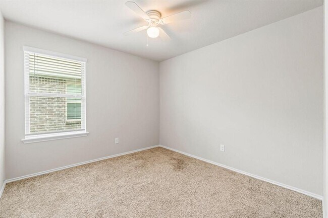 Building Photo - 14409 Sugar Pines Dr