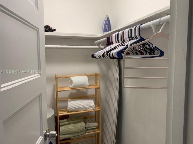 Building Photo - 2426 SE 17th St