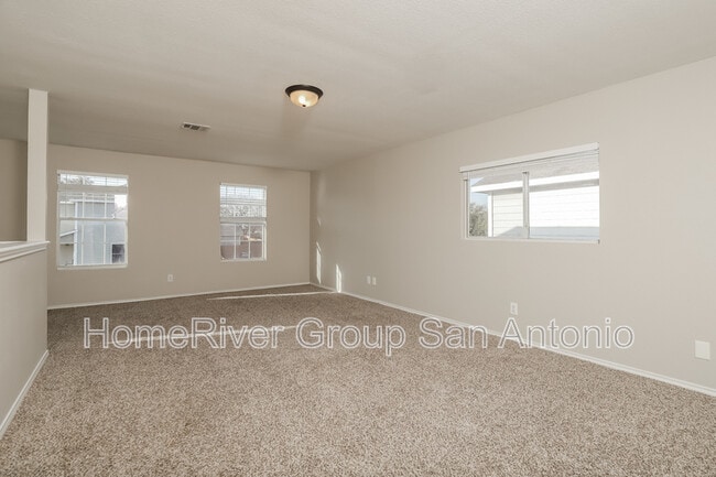 Building Photo - 12607 Avens Arbor