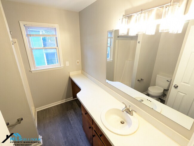 Building Photo - 4424 American Dr