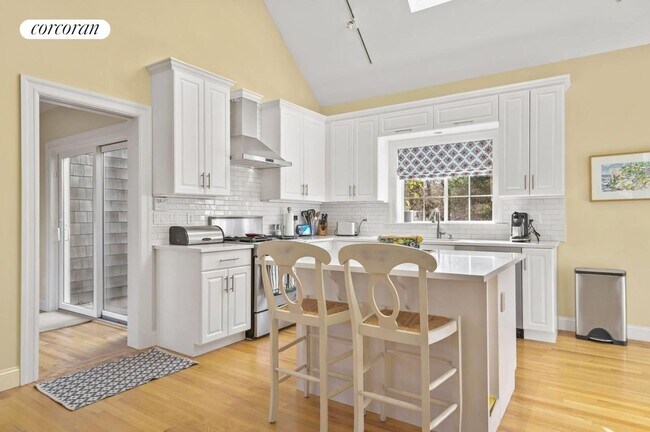 Building Photo - 26 Briarcroft Dr